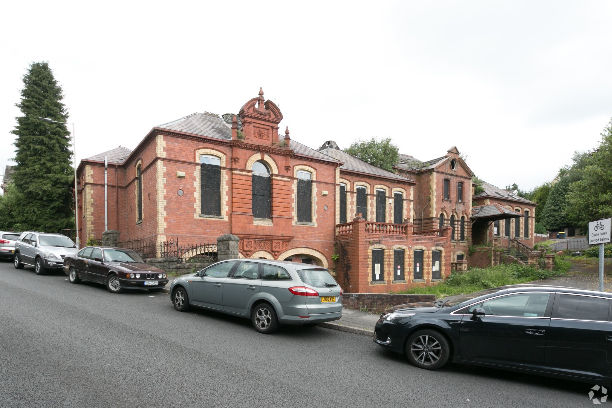Alexandra Rd, Merthyr Tydfil for sale Primary Photo- Image 1 of 1