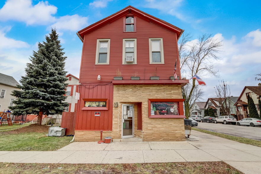 1139 W Maple St, Milwaukee, WI for sale - Building Photo - Image 1 of 1