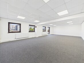 Souter Head Rd, Aberdeen to rent Interior Photo- Image 2 of 3