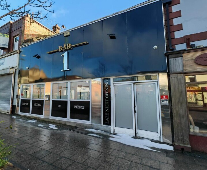 28-30 Front St, Consett to rent - Building Photo - Image 1 of 14