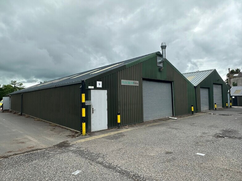 9 Warwick Bridge, Carlisle for sale - Primary Photo - Image 1 of 1