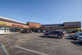 14313 NE 20th Ave, Vancouver, WA for rent Building Photo- Image 1 of 8