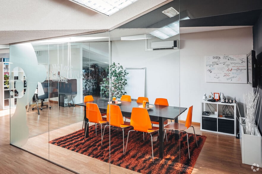 Calle Urano, 14, Móstoles, Madrid to rent - Interior Photo - Image 1 of 1