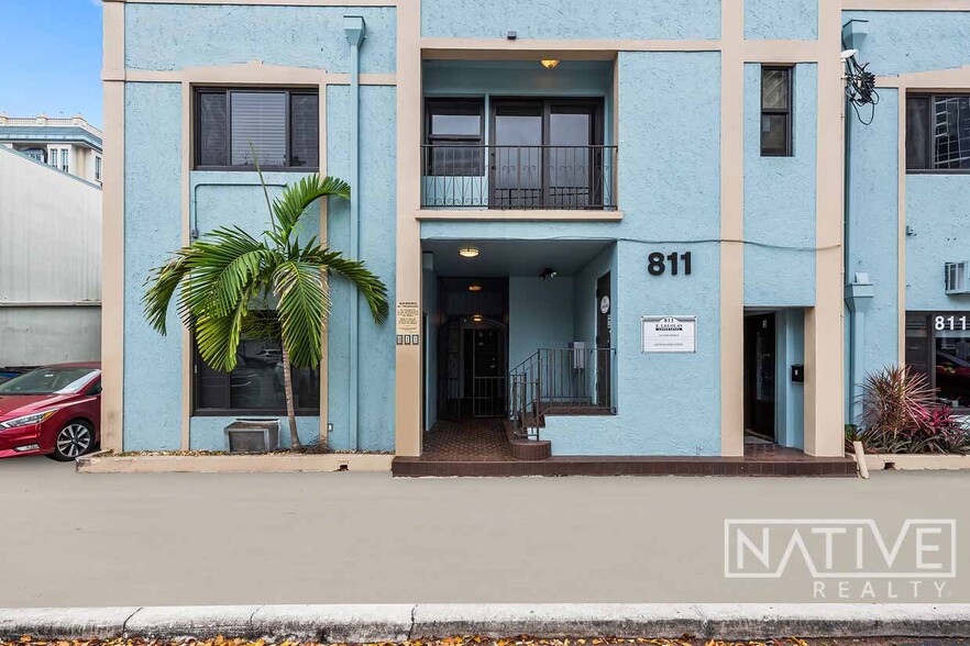 811 E Las Olas Blvd, Fort Lauderdale, FL for rent - Building Photo - Image 1 of 11