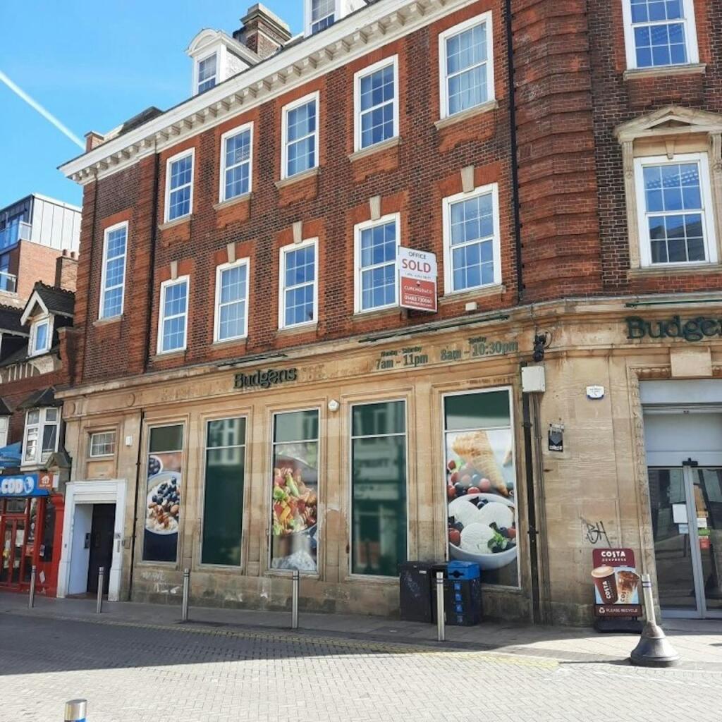 1 Chertsey Rd, Woking for sale Building Photo- Image 1 of 8