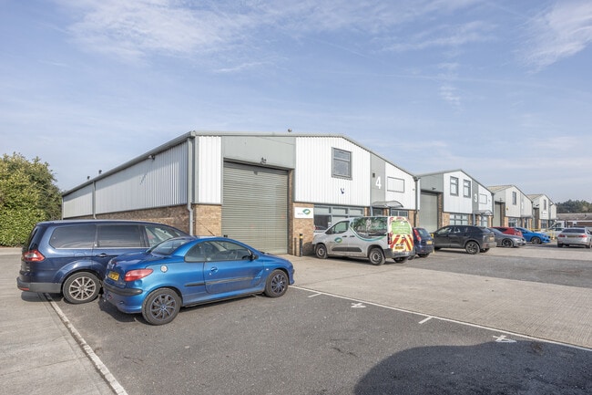 More details for 4 Ravenseft Park, Swindon - Industrial to Rent