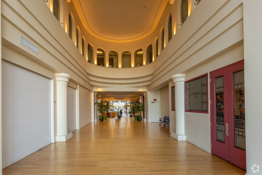 375 Water St, Vancouver, BC for rent - Lobby - Image 3 of 7