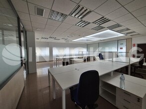 Office in Paterna, Valencia to rent Interior Photo- Image 2 of 8