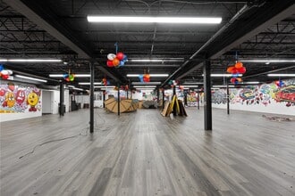 545-553 Cedar Ln, Teaneck, NJ to rent Building Photo- Image 1 of 29