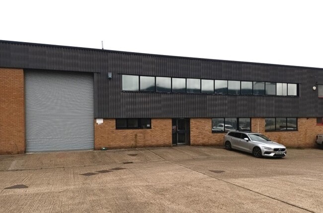More details for 120-122 Camford Way, Luton - Industrial to Rent