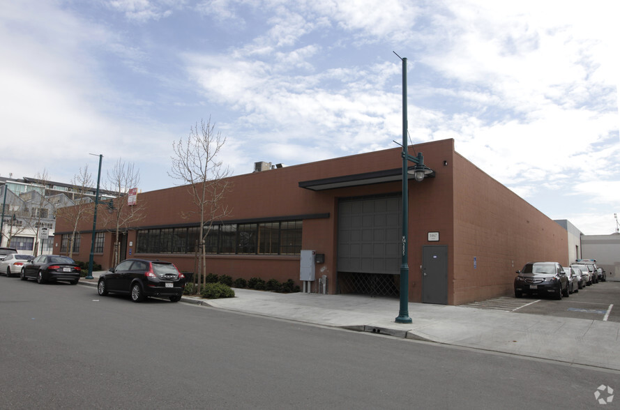 1461-1467 Park Ave, Emeryville, CA for rent - Building Photo - Image 3 of 9