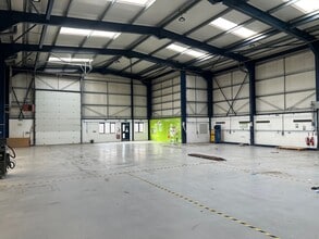 2 Robinson Clos, Kettering to rent Interior Photo- Image 1 of 1