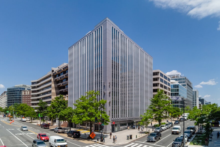 1901 Pennsylvania Ave NW, Washington, DC for rent - Building Photo - Image 1 of 43