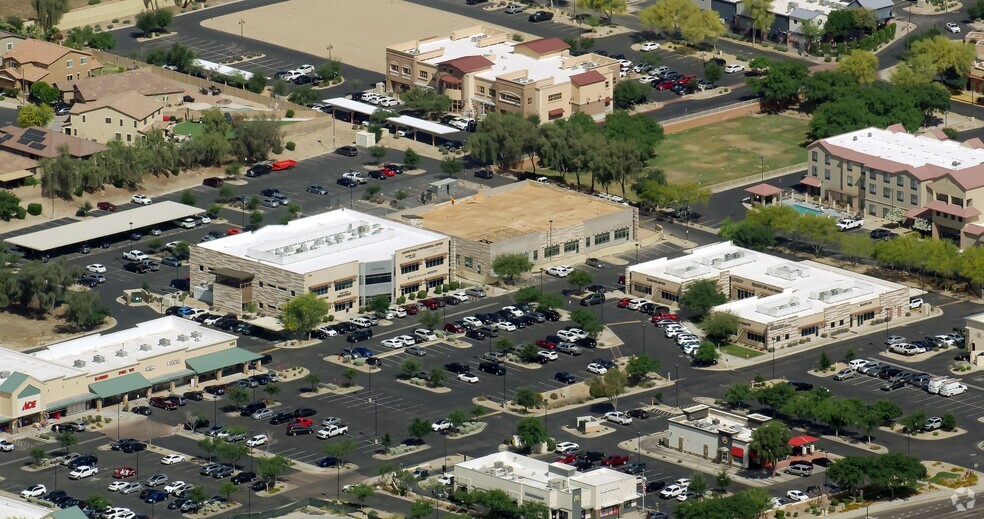 740 N Estrella Pky, Goodyear, AZ for rent - Primary Photo - Image 1 of 9