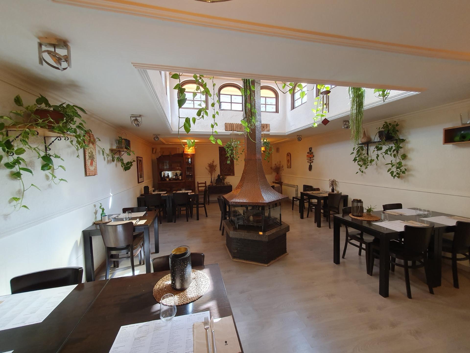 Retail in Igualada, Barcelona to rent Interior Photo- Image 1 of 19