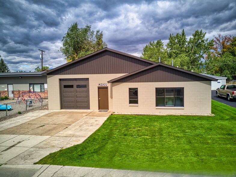 2430 Dixon Ave, Missoula, MT for rent - Building Photo - Image 1 of 14