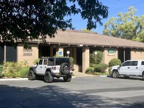 301 Alamo Dr, Vacaville, CA for rent Building Photo- Image 1 of 1