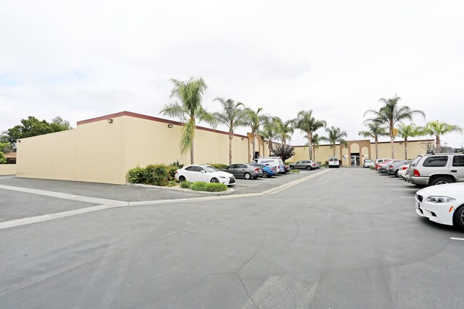 More details for 4390-4404 E La Palma Ave, Anaheim, CA - Industrial to Rent