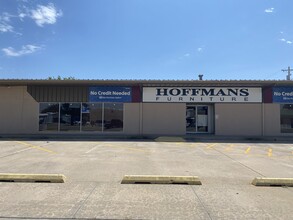 202 S Broadway St, Moore, OK for sale Building Photo- Image 1 of 1