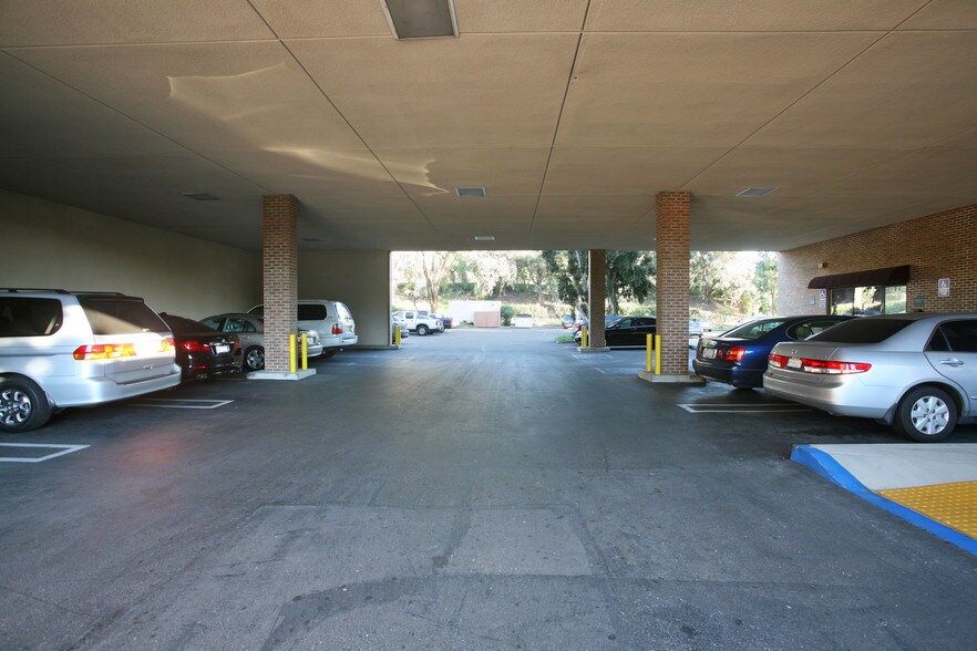 1625 E Main St, El Cajon, CA for rent - Building Photo - Image 2 of 6