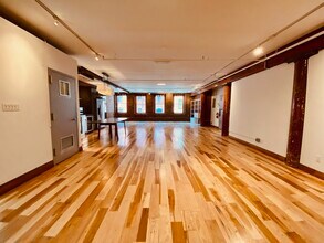 132-138 Mulberry St, New York, NY for sale Interior Photo- Image 2 of 11