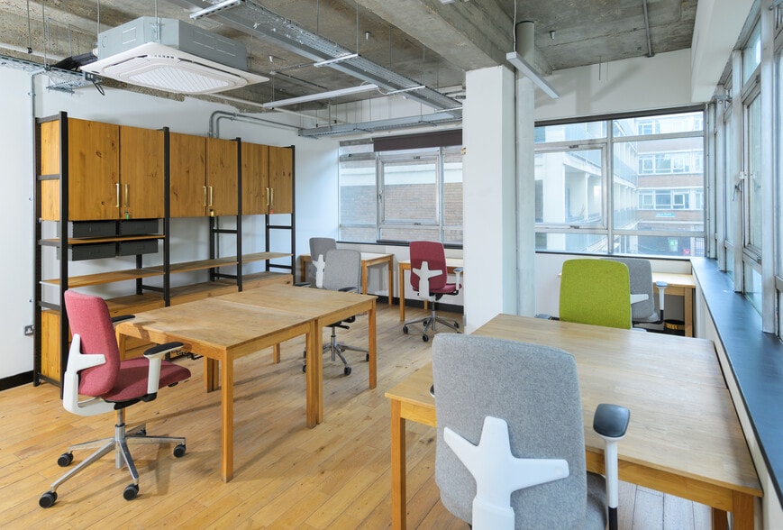 239-245 Old St, London to rent - Building Photo - Image 3 of 12