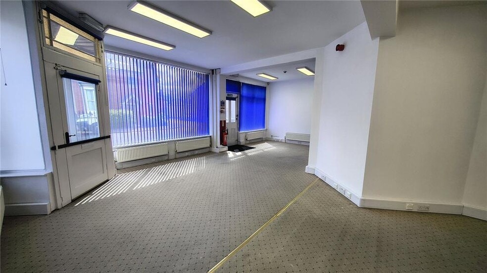 152 Offmore Rd, Kidderminster to rent - Building Photo - Image 3 of 16