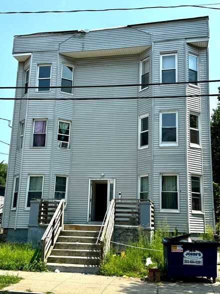 373 Blatchley Ave, New Haven, CT for sale - Building Photo - Image 2 of 9