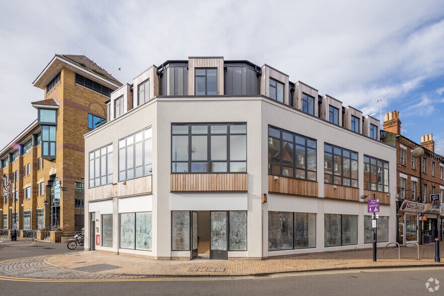 21 Broadway, Maidenhead for sale - Primary Photo - Image 1 of 1