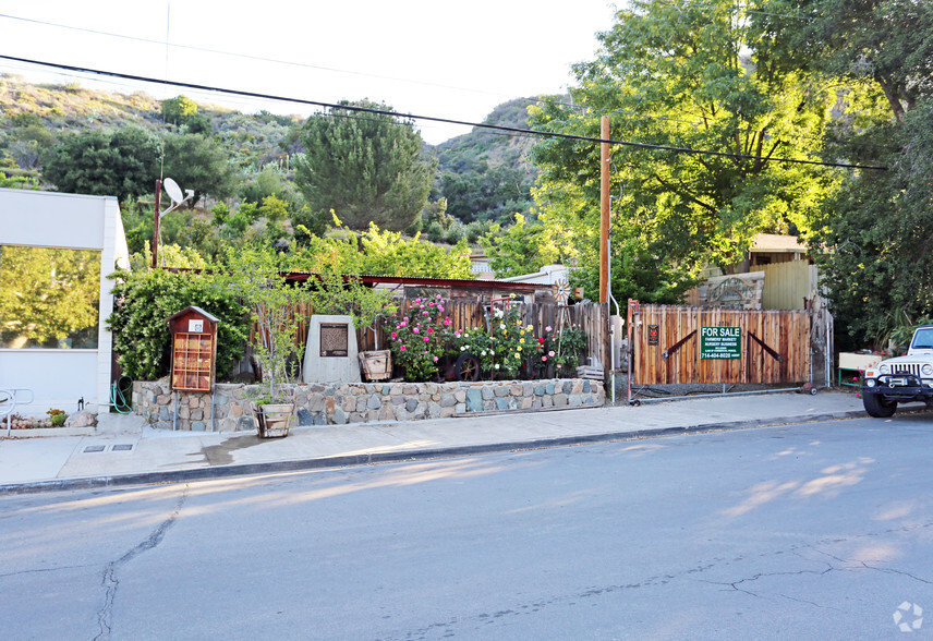 28261 Silverado Canyon Rd, Silverado, CA for sale - Primary Photo - Image 1 of 1