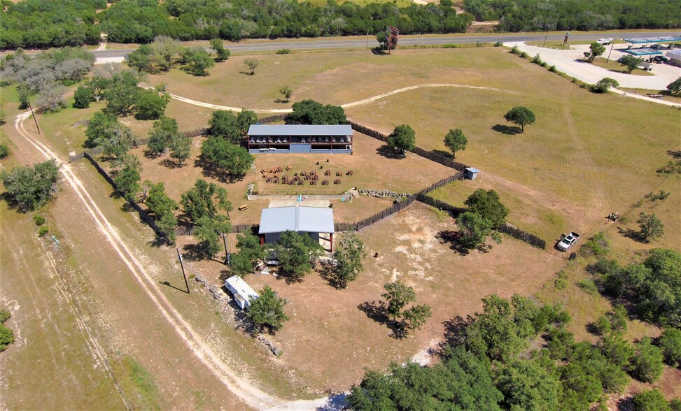 7508 Hwy 290, Johnson City, TX for sale - Primary Photo - Image 1 of 1