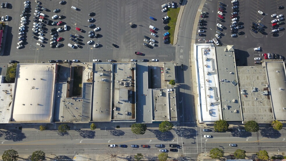 900 S Main St, Salinas, CA to rent - Building Photo - Image 3 of 8
