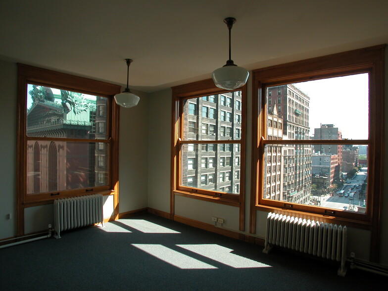 53 W Jackson Blvd, Chicago, IL for rent - Interior Photo - Image 3 of 38