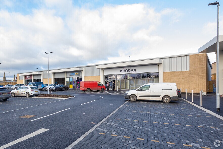 3-7 South Rd, Cupar for sale - Building Photo - Image 3 of 6