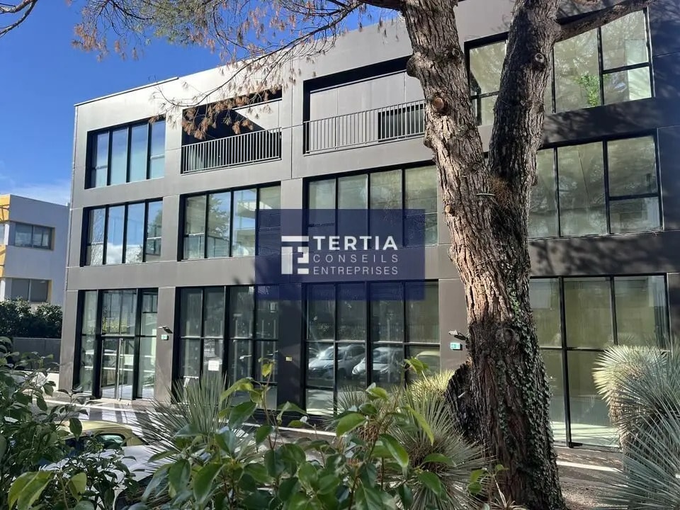 Vente Bureaux 122 m² à 463 m² - Photo 1
