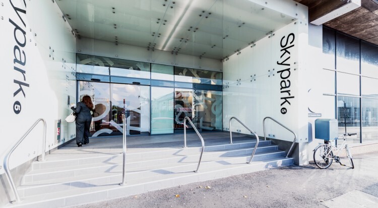 8 Elliot Pl, Glasgow to rent - Building Photo - Image 3 of 12