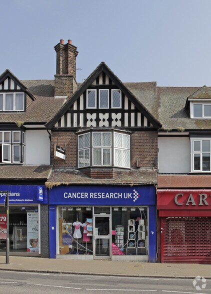 26 Bridge St, Pinner for sale - Primary Photo - Image 1 of 1