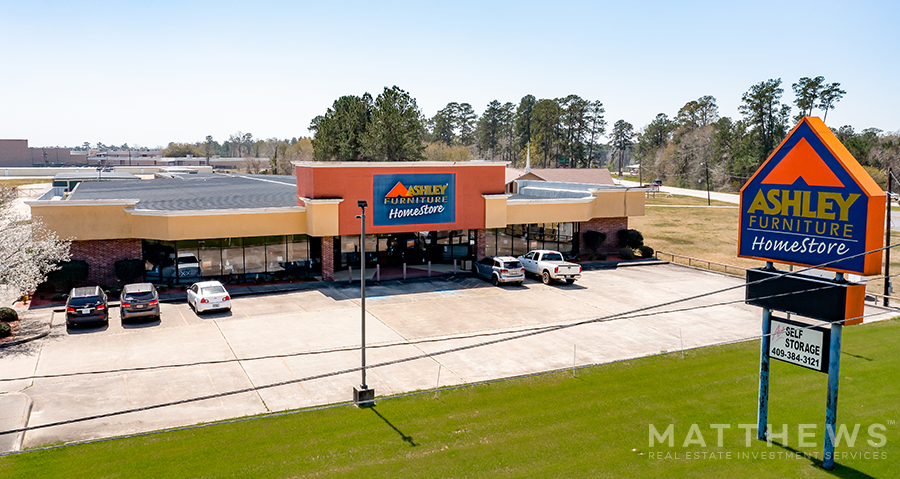 425 W Gibson St, Jasper, TX for sale - Building Photo - Image 1 of 1