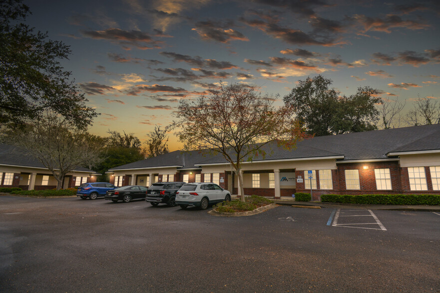 13453 N Main St, Jacksonville, FL for sale - Building Photo - Image 1 of 1