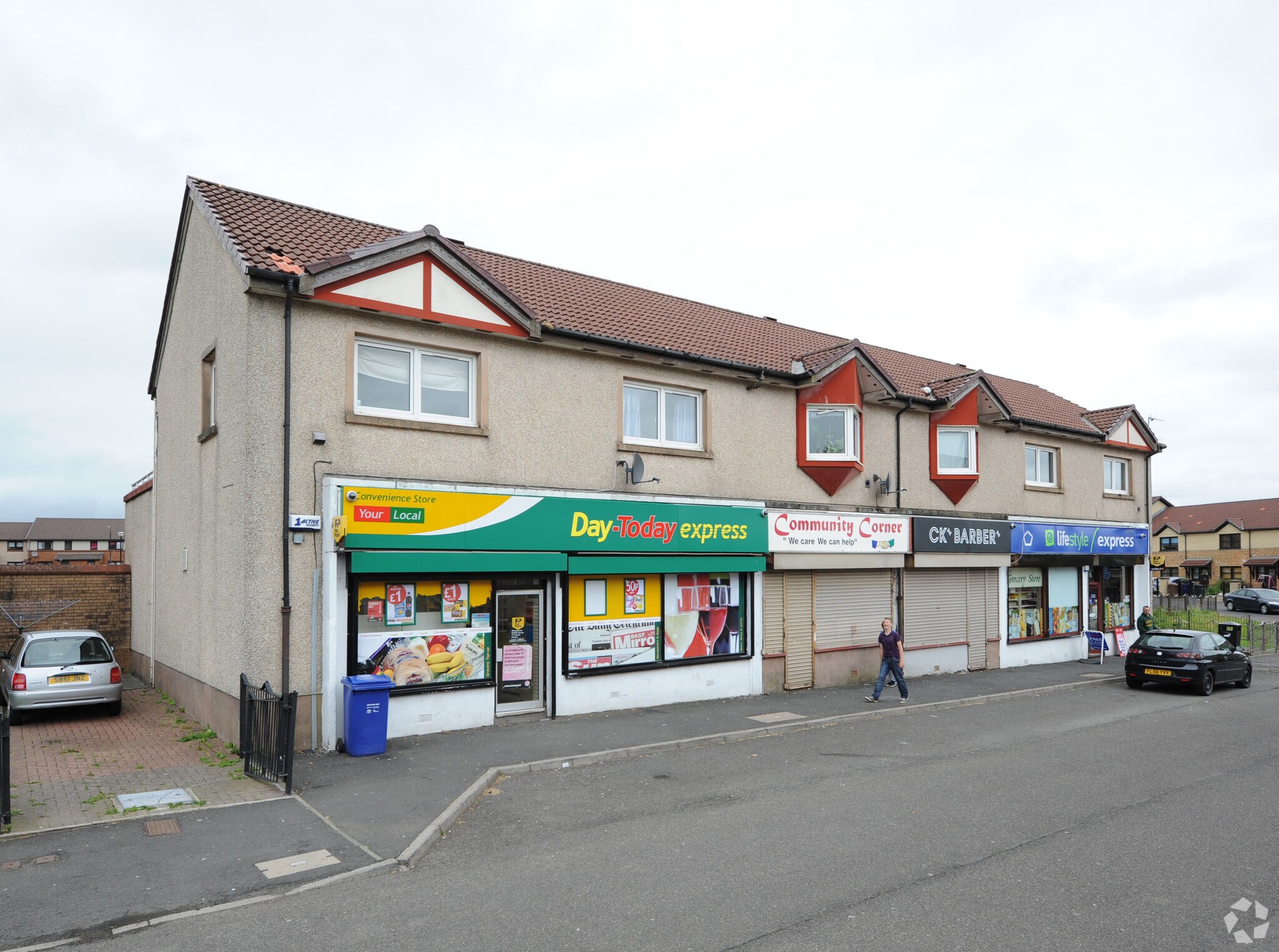 22 Spey Ave, Paisley to rent Primary Photo- Image 1 of 4