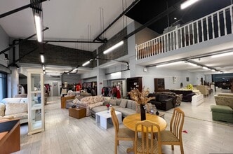 390-398 London Rd, Croydon to rent Interior Photo- Image 2 of 9