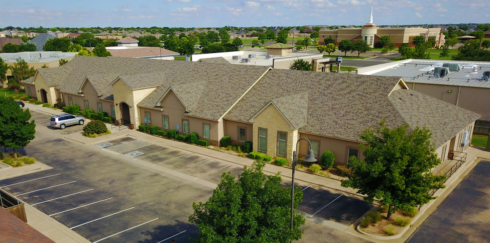 6121 79th St, Lubbock, TX for rent - Primary Photo - Image 1 of 9