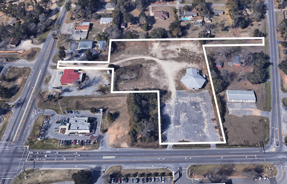 2250 W Nine Mile Rd, Pensacola, FL for sale - Building Photo - Image 1 of 31