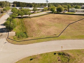 180 Boaters Way, Brunswick, GA for sale Primary Photo- Image 1 of 3