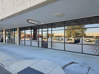 More details for 102-400 Westwood Shopping Ctr, Fayetteville, NC - Retail for Rent