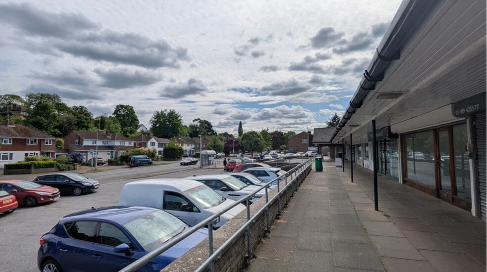 Overdown Rd, Reading to rent - Building Photo - Image 3 of 3