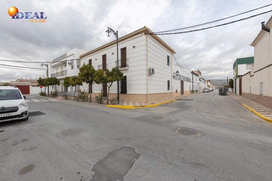 Calle Sol, 8, Valderrubio, Granada for sale - Primary Photo - Image 1 of 15