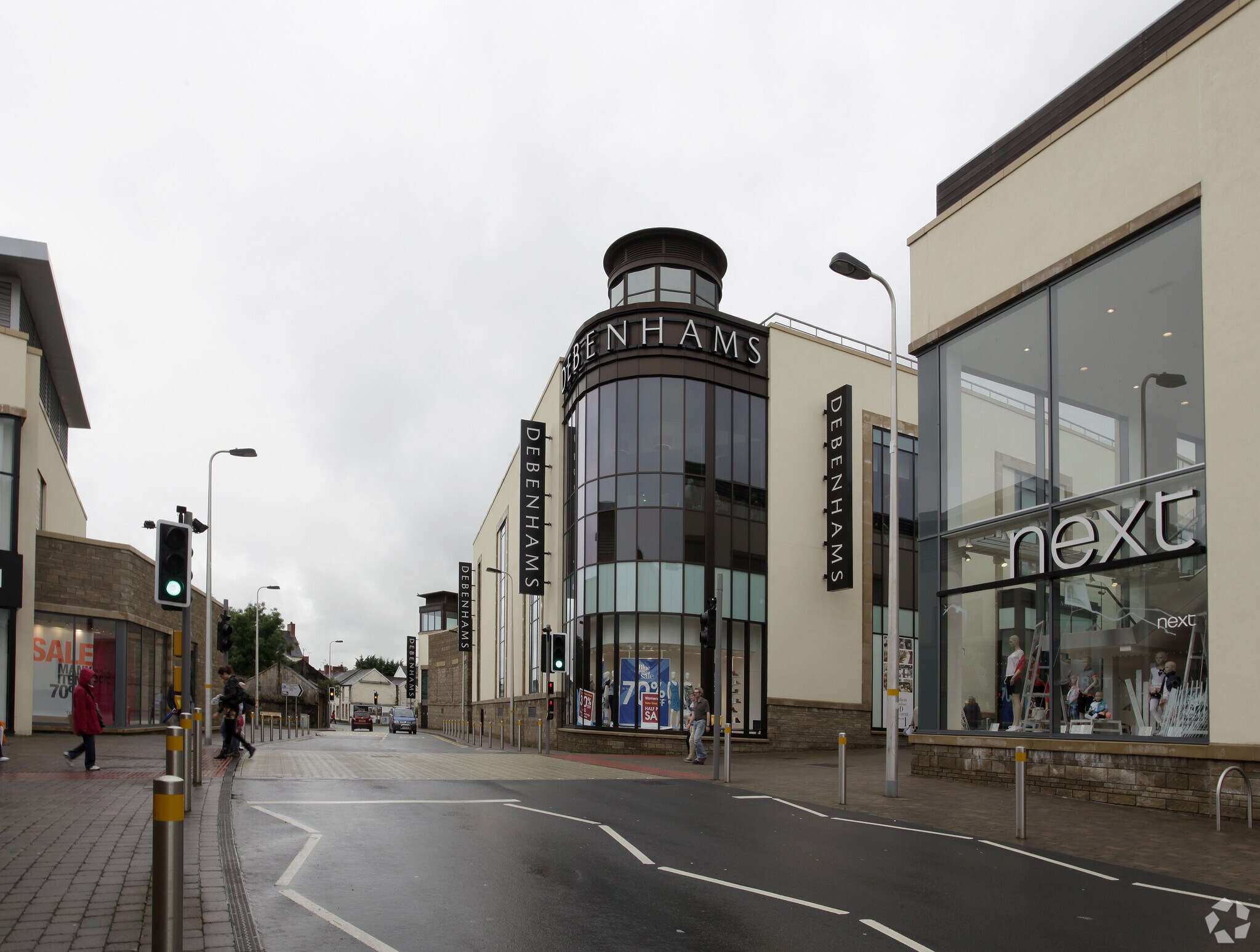 St Catherines Walk, Carmarthen for sale Primary Photo- Image 1 of 1