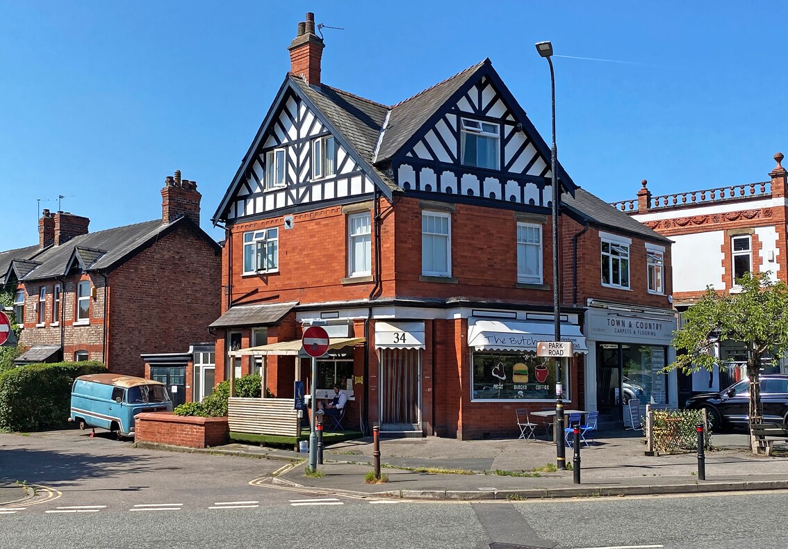 34 Park Rd, Altrincham for sale Primary Photo- Image 1 of 1