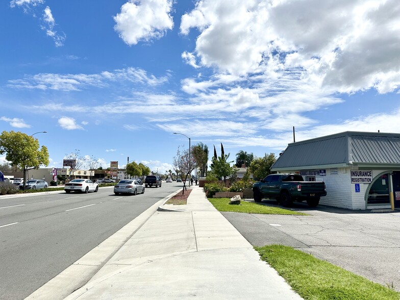 433-435 N State College Blvd, Anaheim, CA for sale - Building Photo - Image 3 of 21